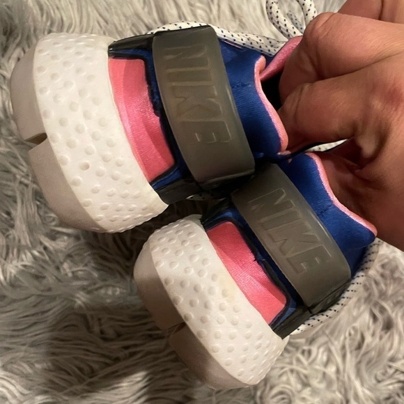 Nike | Huarache NM | Pink + Blue Sneakers | Women’s Size 6.5 - Picture 5 of 9